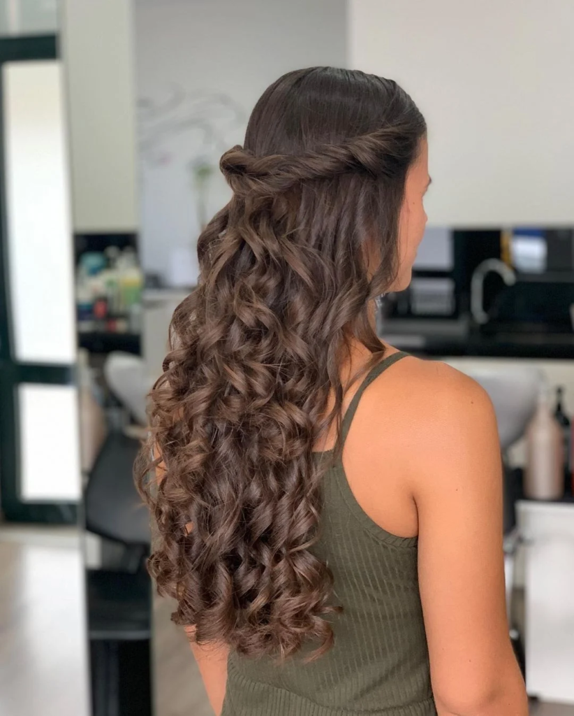 penteados para formatura com cabelo solto